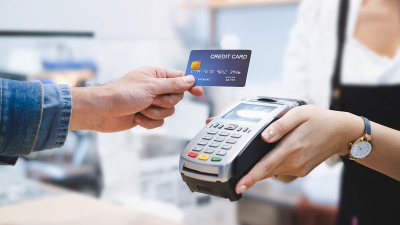 Dịch vụ quẹt thẻ Visa thanh toán tiền mặt